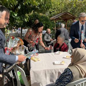 1 Ekim Dünya Yaşlılar Günü’nde Kuşaklar Buluştu - fotoğraf 1