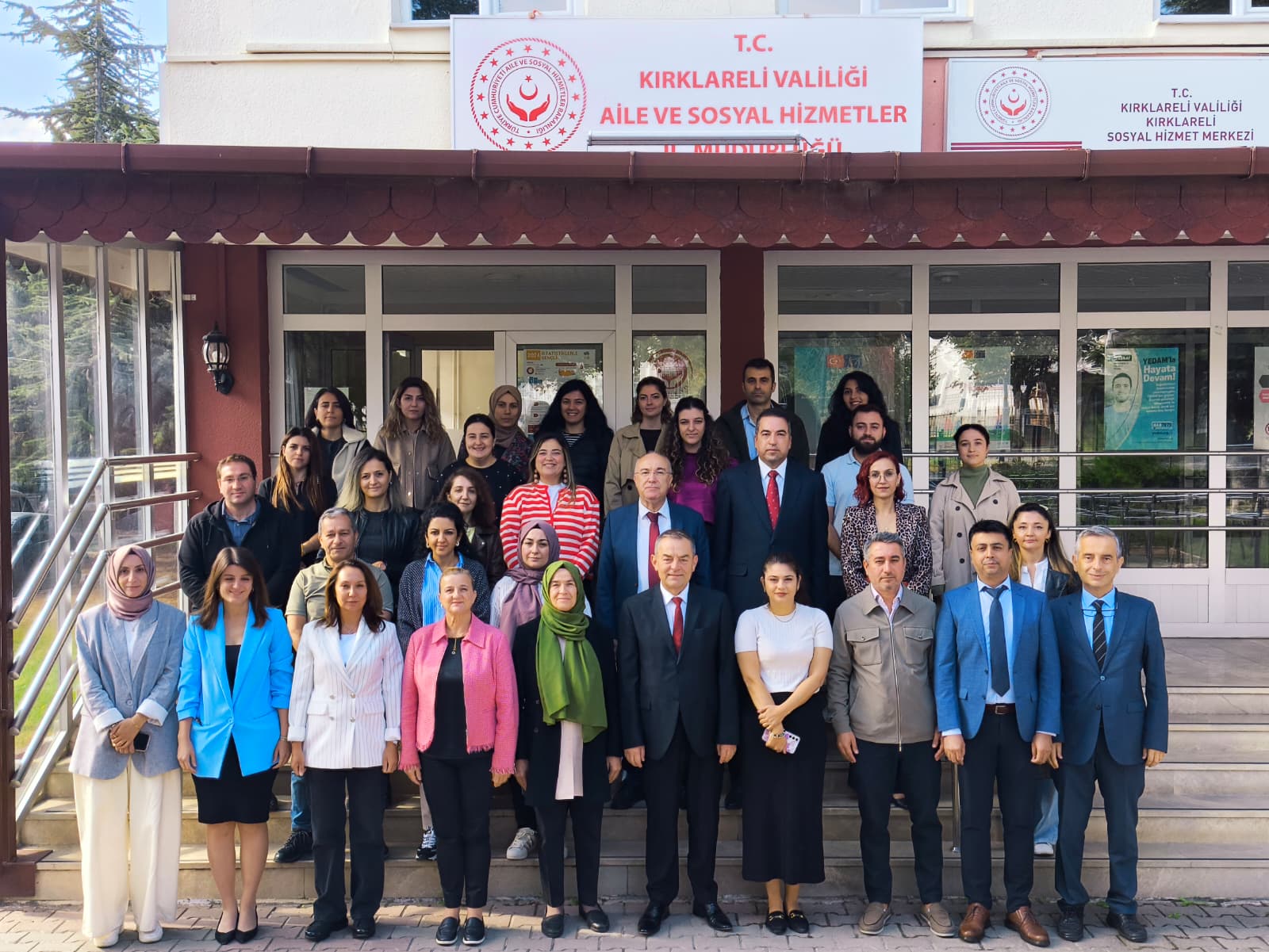 Çocuk Hizmetleri Alanında Çalışmakta Olan Meslek ve Bakım Personeline Yönelik “Yerinde Personel Eğitimleri ve Rehberlik Çalışmaları” programı Tamamlandı.