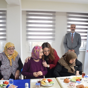 1 Ekim Dünya Yaşlılar Günü Kahvaltı Programı  - fotoğraf 4
