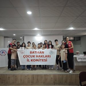 Batman Çocuk Hakları İl Komitesi üyeleri “Akran Eğitimi” - fotoğraf 2