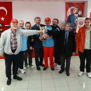 Samsun’da 1 Ekim Dünya Yaşlılar Günü Coşkusu   - fotoğraf 15