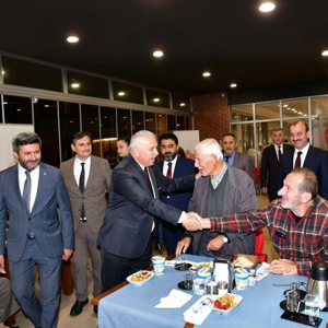 Dünya Yaşlılar Günü Sebebiyle Huzurevi Sakinleriyle Bir Araya Gelindi - fotoğraf 1