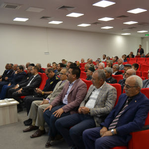 Niğde'de 37 Kıbrıs Gazisine 'Milli Mücadele Madalyası ve Beratı' verildi - fotoğraf 1