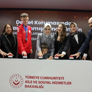 Bakanımız Göktaş, devlet korumasındaki gençlerin kamu kurumlarına yerleştirilmesi töreninde konuştu - fotoğraf 1