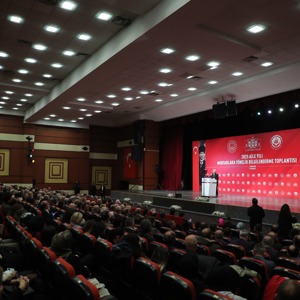 Bakanımız Göktaş, "2025 Aile Yılı Muhtarlara Yönelik Bilgilendirme Toplantısı"nda konuştu - fotoğraf 5
