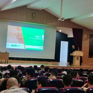 Askerlere “Evlilik Öncesi Eğitim” ve “Bağımlılıkla Mücadele” Semineri   - fotoğraf 3