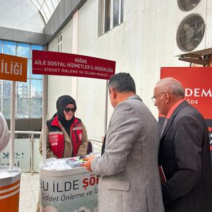 "Güven Toplumun İnşası" Kapsamında Kadına Yönelik Şiddetle Mücadele Etkinliği Düzenlendi - fotoğraf 3