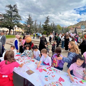 Gazze’de hayalleri yok edilen çocuklar için çizdik!🎨✍️👨🏼‍🎨 - fotoğraf 2