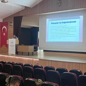 Er ve Erbaşlara “Aile Bilinci” ve “Bilinçli Medya Kullanımı” Semineri - fotoğraf 3