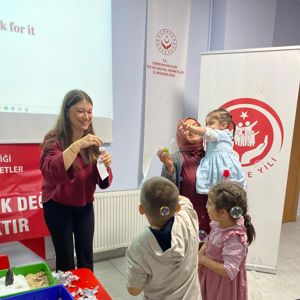 Samsun’da Otizm Farkındalığına Yönelik Eğitim ve Atölye Çalışması Gerçekleştirildi - fotoğraf 5