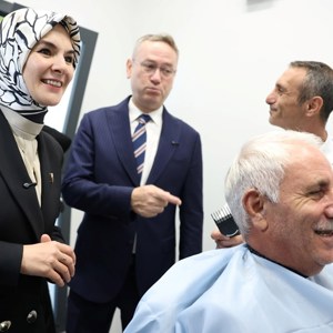 Bakanımız Göktaş, Başakşehir Bizim Çınarlar Yaşam Merkezi ve BAKMER'in açılışına katıldı - fotoğraf 7