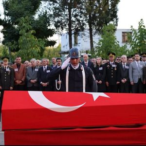 Kahraman Şehitlerimiz Dualarla Memleketlerine Uğurlandı - fotoğraf 2