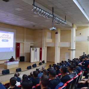 Polis Okulu Öğrencilerine Stres Yönetimi ve Psikolojik Dayanıklılık Eğitimi Verildi - fotoğraf 2