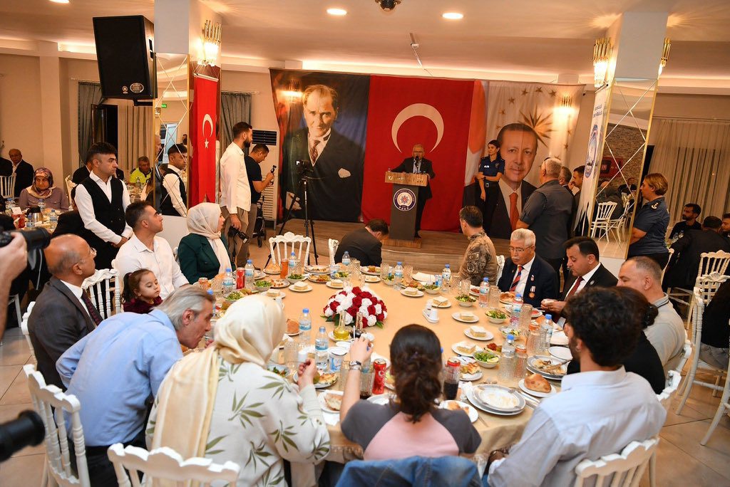 İl Müdürümüz Arzu Çıngır, 19 Eylül Gaziler Günü münasebetiyle, İl Emniyet Müdürlüğümüz Tarafından Düzenlenen Programda Gazilerimizle Bir Araya Geldi. - fotoğraf 3