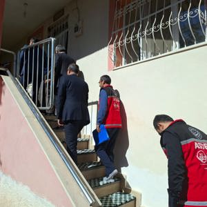 İl Müdürümüz Vefa Akdoğan, fedakâr şehit eşi ve şehit annesini ziyaret etti - fotoğraf 1