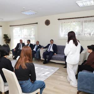 ÇOCUKLARIN SOSYAL GELİŞİMİ VE HUKUKİ SÜREÇLERİNE YÖNELİK KOORDİNASYON TOPLANTISI DÜZENLENDİ - fotoğraf 5