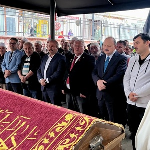 Aziz şehidimiz İsmail Boduroğlu'nun Kıymetli Annesini Ebediyete Uğurladık - fotoğraf 1