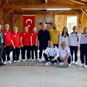 Güldal Akşit Huzurevi Bocce Takımımız, Bolu İline Misafir Oldu - fotoğraf 1