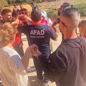 Afet ve Acil Durumlarla Görev Alan Arama ve Kurtarma Ekiplerine Yönelik Psikolojik İlk Yardım Eğitimleri - fotoğraf 3
