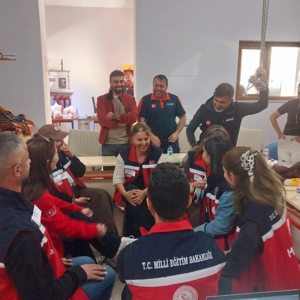 Afet ve Acil Durumlarla Görev Alan Arama ve Kurtarma Ekiplerine Yönelik Psikolojik İlk Yardım Eğitimleri - fotoğraf 4