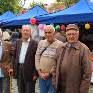 “Büyük Aile” Temalı El Emeği Ürünler Sergimiz Gerçekleştirildi! - fotoğraf 13