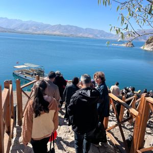 Ebeveyn Kaybı Yaşamış Çocuklarımızla Van Akdamar Adası Gezisi - fotoğraf 3