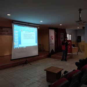 Erciş SHM’den Çocukta İhmal ve İstismar Konularında Eğitim Seminerleri - fotoğraf 1