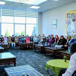 Kuşaklar Arası Sevgi Buluşması: Minik Eller Huzurevimizde Bayram Havası Estirdi - fotoğraf 3