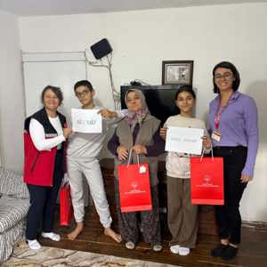 Aile Yılı Kapsamında Çocuklara Yönelik ‘Kalpten Parçalar’ Programı Düzenlendi - fotoğraf 1