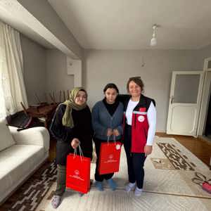 Aile Yılı Kapsamında Çocuklara Yönelik ‘Kalpten Parçalar’ Programı Düzenlendi - fotoğraf 3