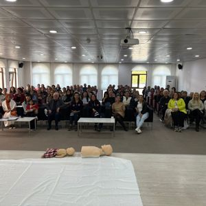 İl Müdürlüğümüzde Koruyucu Ailelere İlkyardım Eğitimi Düzenlendi - fotoğraf 1