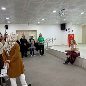 Koruyucu Ailelerle Modüler Aile Eğitimi Grup Çalışmaları Gerçekleştirildi - fotoğraf 4