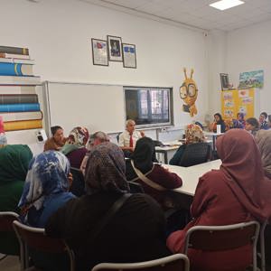 AEP Kapsamında Velilere Engelli Hakları Eğitimi Düzenlendi - fotoğraf 1