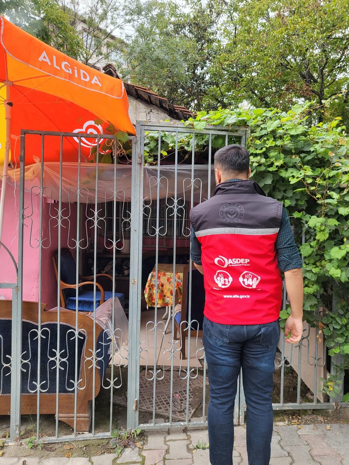 İl Müdürlüğümüze Bağlı Sosyal Hizmet Merkezlerimiz Tarafından İl Genelinde Aile Sosyal Destek Programı Kapsamında Ziyaretlerimiz Devam Ediyor