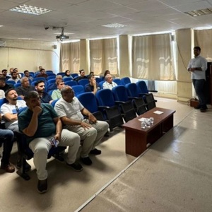 2025 Aile Yılı kapsamında ; Elbeyli Kaymakamlığının katkılarıyla Elbeyli ilçesinde çalışan kamu personellerine Sunum ve Tanıtım Gerçekleştirildi. - fotoğraf 2