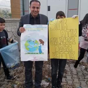 Çocuklar Daha Temiz Bir Dünya İçin Sahada - fotoğraf 17