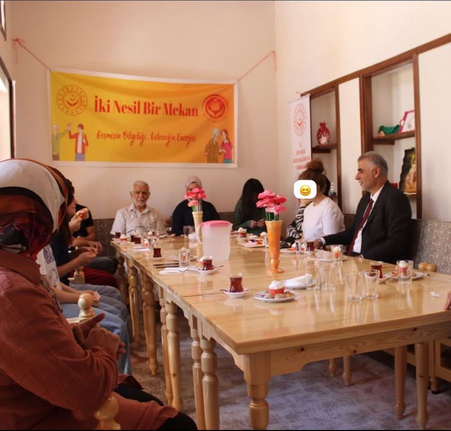 “İki Nesil Bir Mekan” Projesinin İlk Buluşması Gerçekleştirildi.