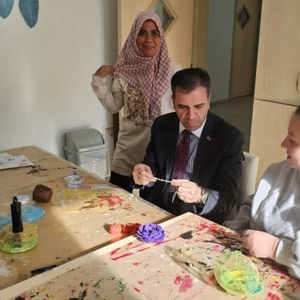 Engelsiz Yaşam Bakım ve Rehabilitasyon Merkezini ziyareti - fotoğraf 1