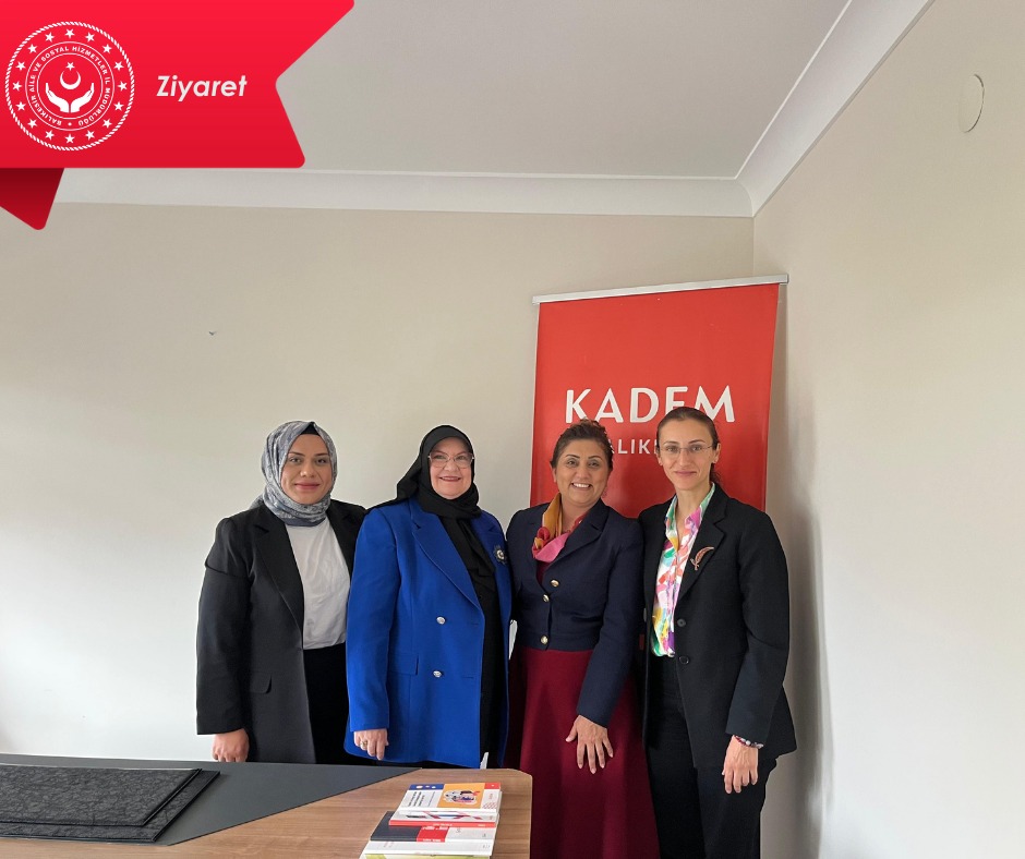 İl Müdürümüz Sayın Emine BÖÇKÜN, Kadın ve Demokrasi Derneği (KADEM) Balıkesir Şubesine ziyaret gerçekleştirdi