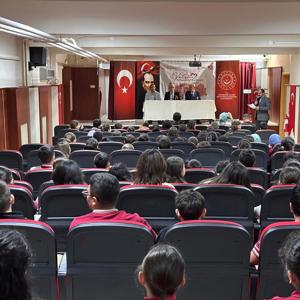 Dumlupınar Ortaokulunda “Vatan ve Kahramanlık Buluşmaları” Programı Gerçekleştirildi! - fotoğraf 6