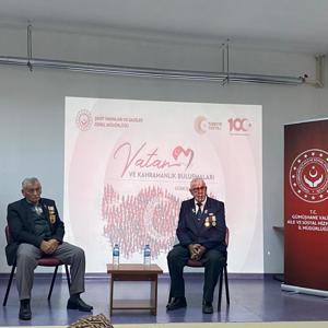 TOBB Kız Anadolu İmam Hatip Lisesi’nde "Vatan ve Kahramanlık Buluşmaları" düzenlendi. - fotoğraf 3