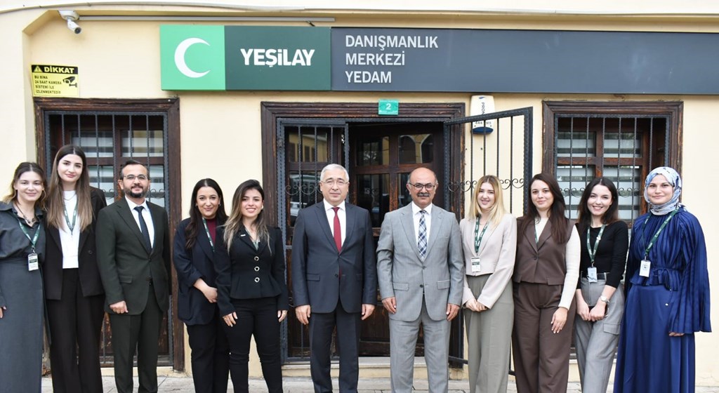 Vali Yardımcımız Mustafa Güney, İl Müdürümüz Faruk Uysal,  Yeşilay Danışmanlık Merkezi’ni ziyaret etti