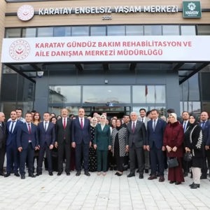 Bakanımız Sayın Mahinur Özdemir Göktaş Karatay Gündüz Bakım Rehabilitasyon ve Aile Danışma Merkezi Müdürlüğü'nü Ziyaret Etti - fotoğraf 1