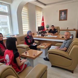 Çağlayancerit’te Jandarma Personeline Aile Yılı Tanıtımı - fotoğraf 2