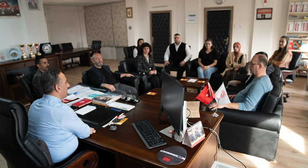 Şehit Yakını, Gazi ve Gazi Yakını Personellerimiz İle Bir Araya Gelindi.