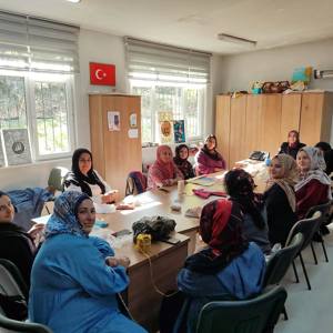 Aile Destek Merkezi Kursiyerlerine Aile  Eğitimi Semineri - fotoğraf 1