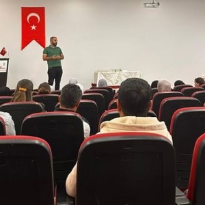 Kilis İl Özel İdare İmamhatip Ortaokulu Öğrencileri ve Öğretmenleri, Sosyal Hizmet Merkezi Müdürlüğümüzü Ziyaret Etti. - fotoğraf 3