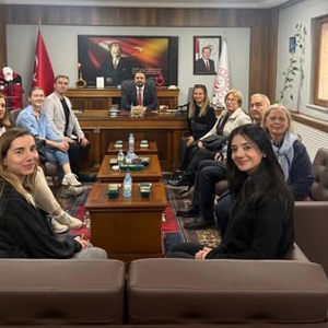 AB Erasmus Programları Kapsamında Litvanya Huzurevi Çalışanları ve Yaşlı Hizmeti Veren Ortaklarımız İl Müdürlüğümü Ziyaret Etti - fotoğraf 1