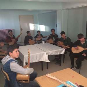 Çocuklarımız Bağlama Kurslarına Katıldılar - fotoğraf 1