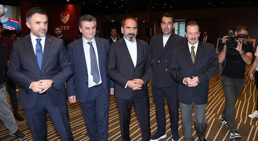 İl Müdürümüz Sn. Ömer TURAN, TFF ve ODEDDER İş Birliğiyle Düzenlenen Otizm Farkındalık Sergisi Açılışına Katıldı